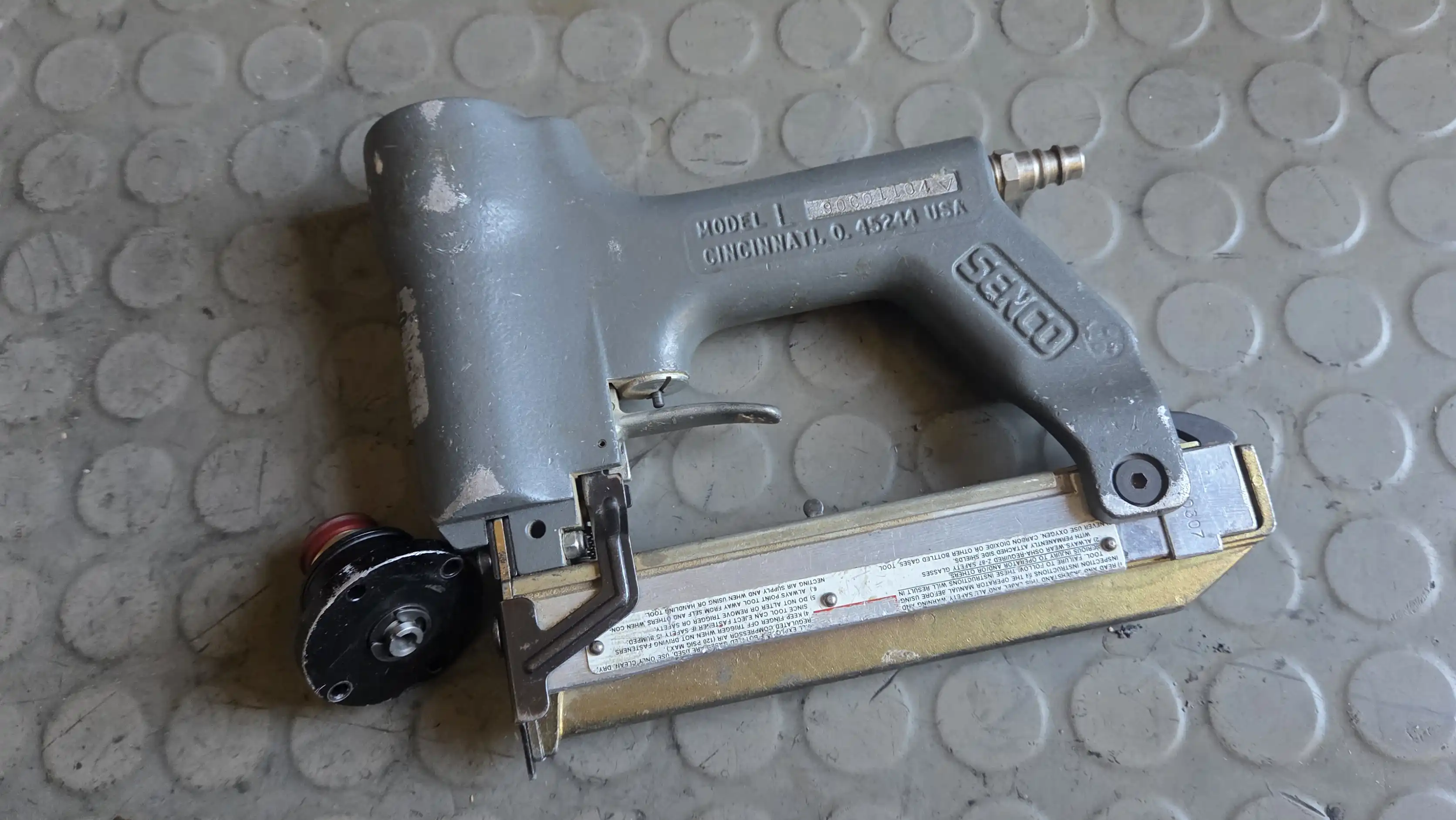 Reparatur eines Druckluftwerkzeugs